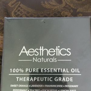 Essential oils boxed 8 scents only one i use